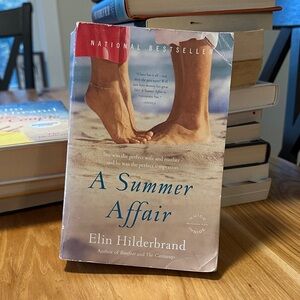 A Summer Affair by Elin Hilderbrand Paperback